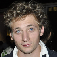 Jeremy Allen White Discussion On Pdb