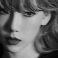 Taeyeon thay avatar đen đăng story đáng sợ khiến nhiều người lo lắng