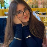 What do you think Rocío López Bueno (RoRo)'s personality is?