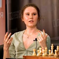 The Best Chess Games of Polina Shuvalova 