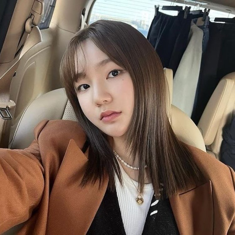 Lee Eun-saem MBTI Personality Type: ISTP or ISTJ?